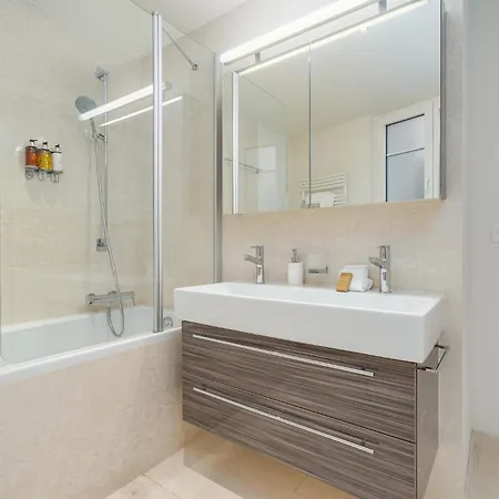 Apartment Grand Rue - Swiss