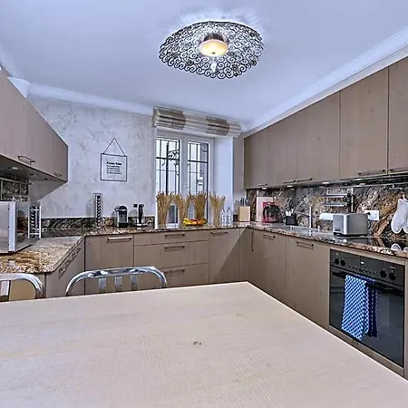 Grand Rue - Swiss Apartment