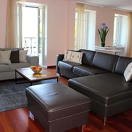 Grand Rue - Swiss Apartment *