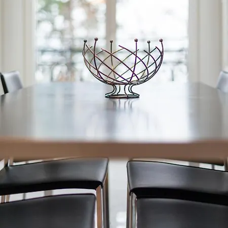 Grand Rue - Swiss Apartment *