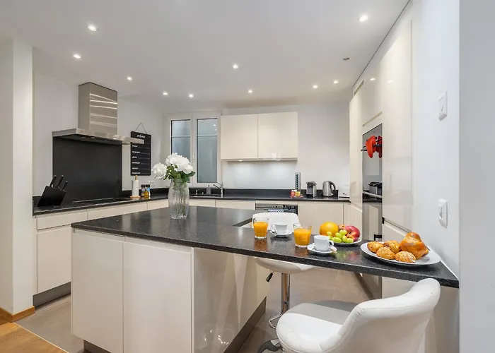 Grand Rue - Swiss Apartament